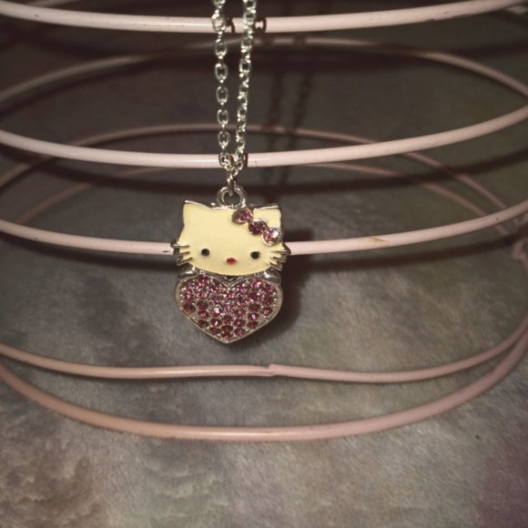 Hello Kitty Jewelry - NWT Hello Kitty Pink Heart Rhinestone Necklace